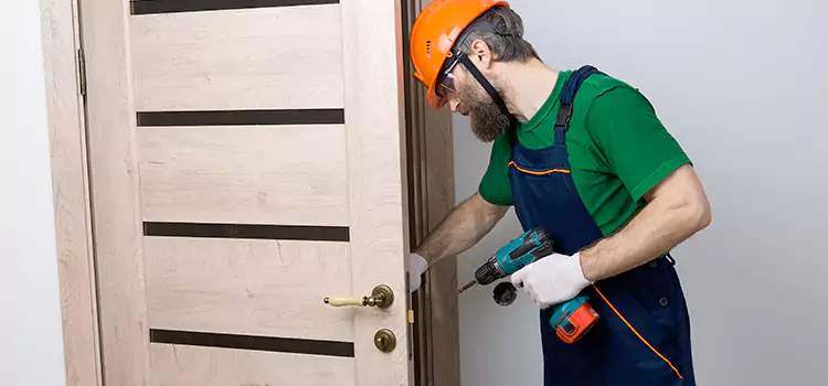 Replace Internal Door Handle with Lock Johnson City
